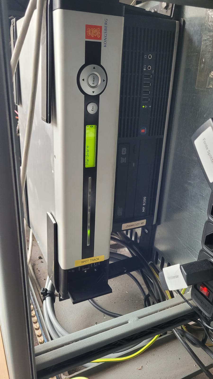 Instalação de sistemas e equipamentos e Retrofit